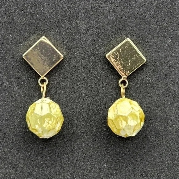 Yellow Bead Gold Dangle Stud Hook Boho Retro Earrings Fashion Jewelry JP1 - Picture 1 of 4